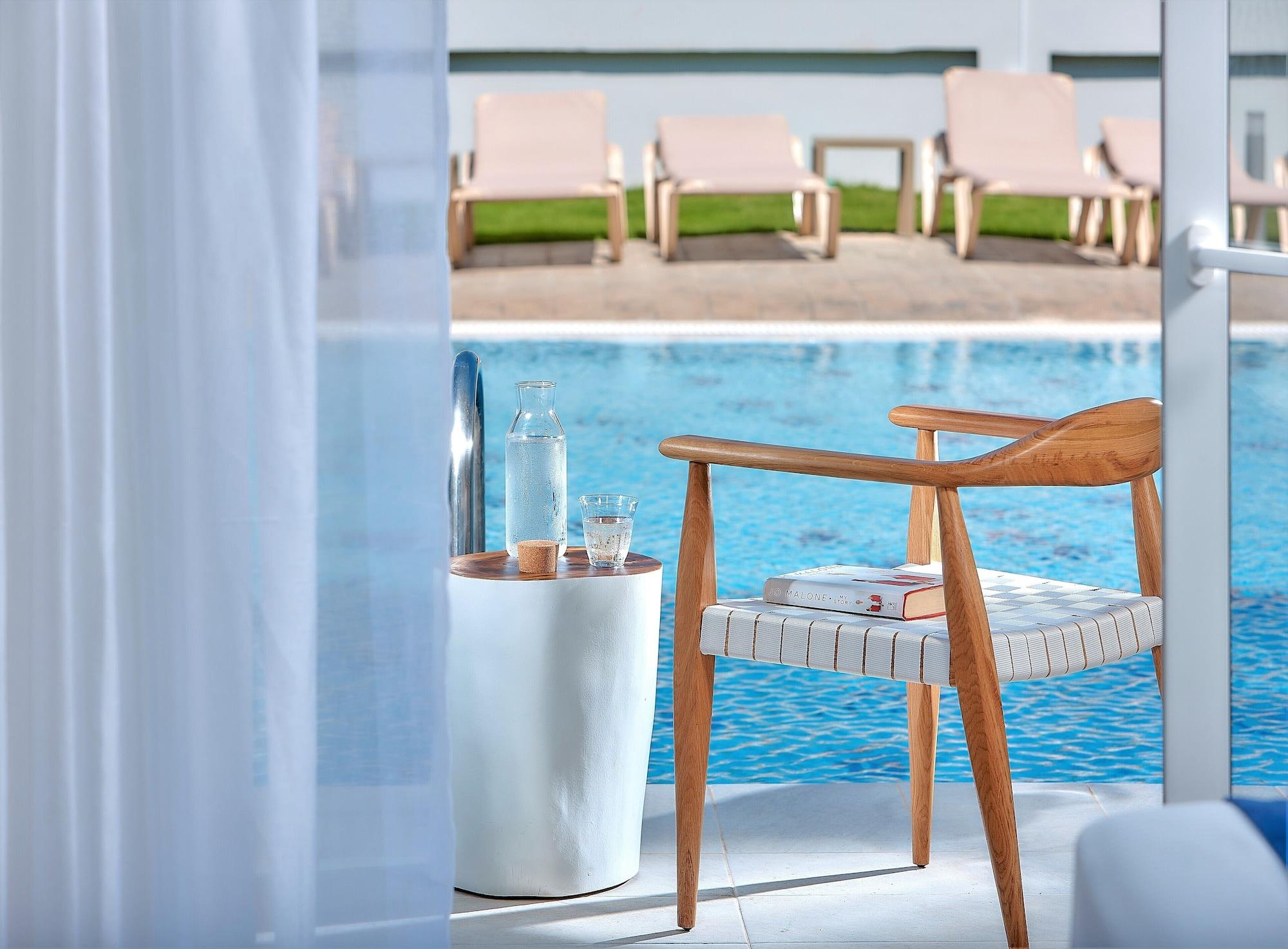 St Constantin Hotel Гувес Екстериор снимка
