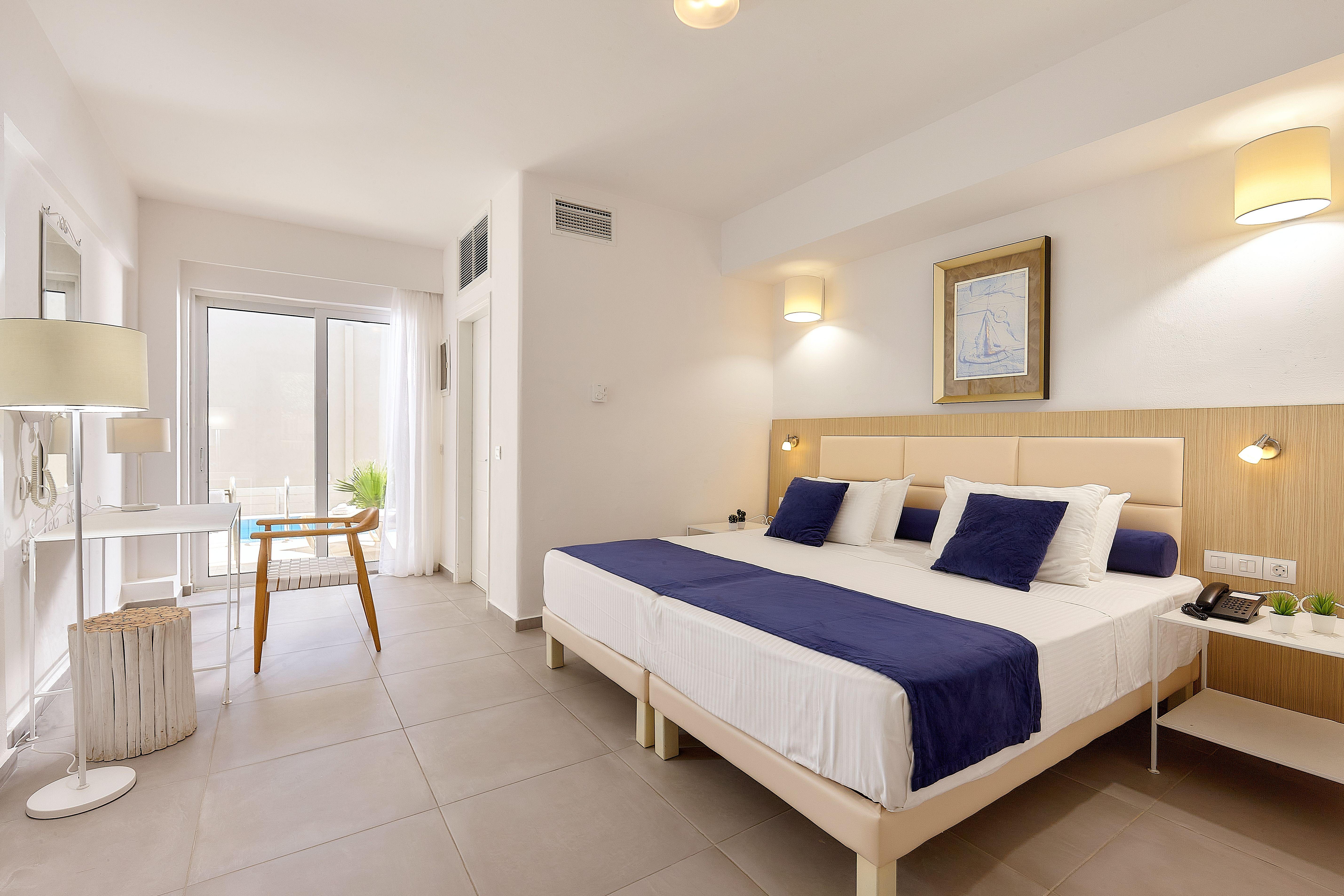 St Constantin Hotel Гувес Екстериор снимка